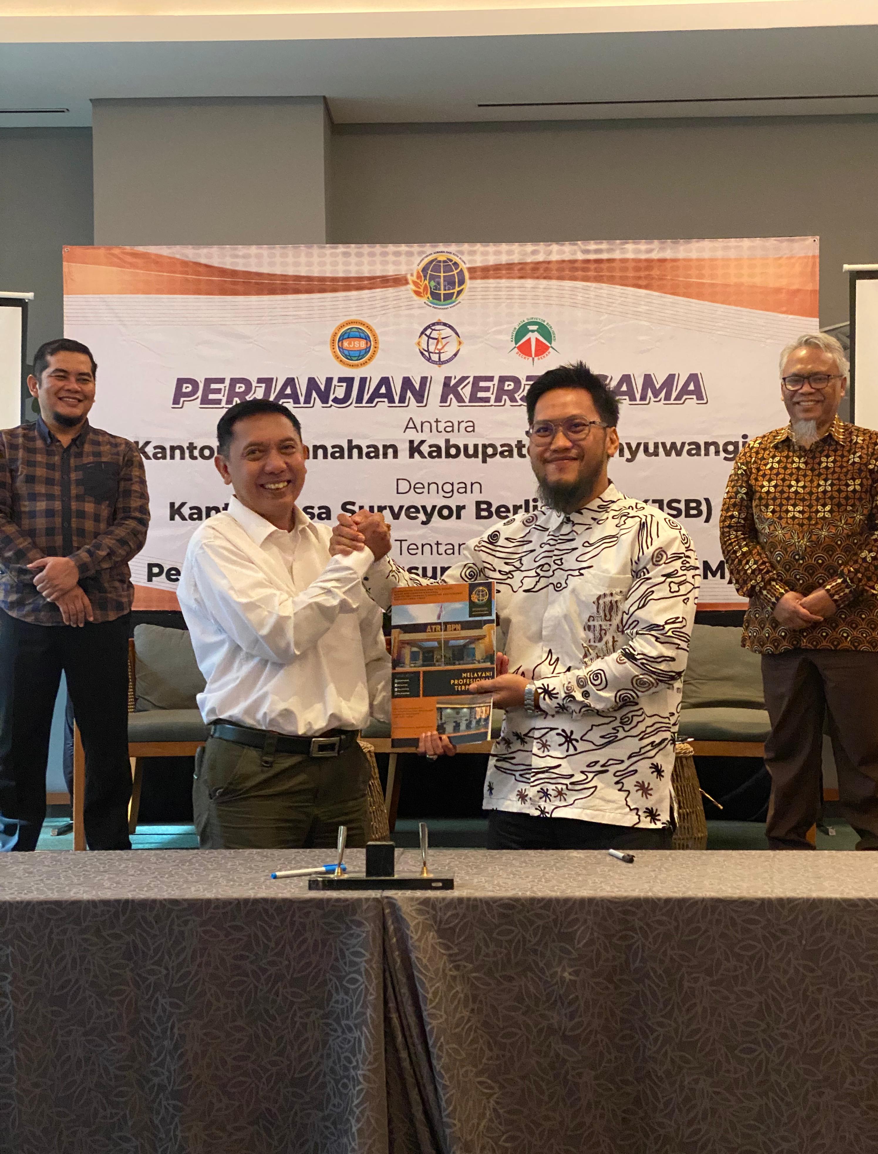 Pelayanan Permohonan Langsung oleh Kantor Jasa Surveyor Berlisensi (KJSB)